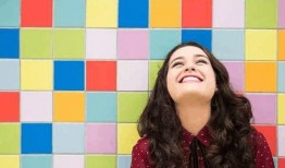 策划爆料衣服怎么做视频,轻松制作衣服展示视频教程